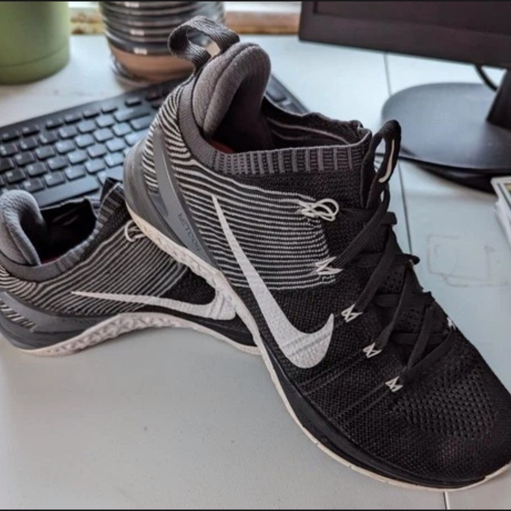 Nike Metcon DSX Flyknit 924434-010 Black White Dark Grey Sneakers Men’s Size 9